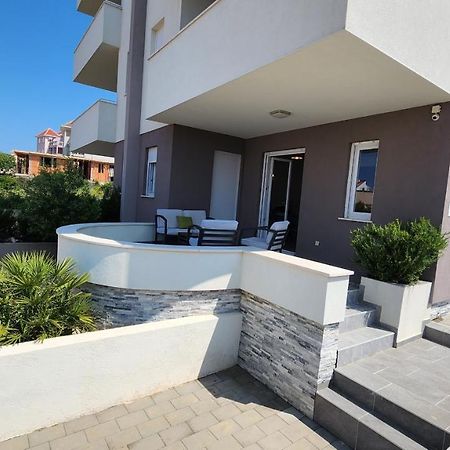 The Sands Luxury Pool Aparthotel 2 Novalja Εξωτερικό φωτογραφία