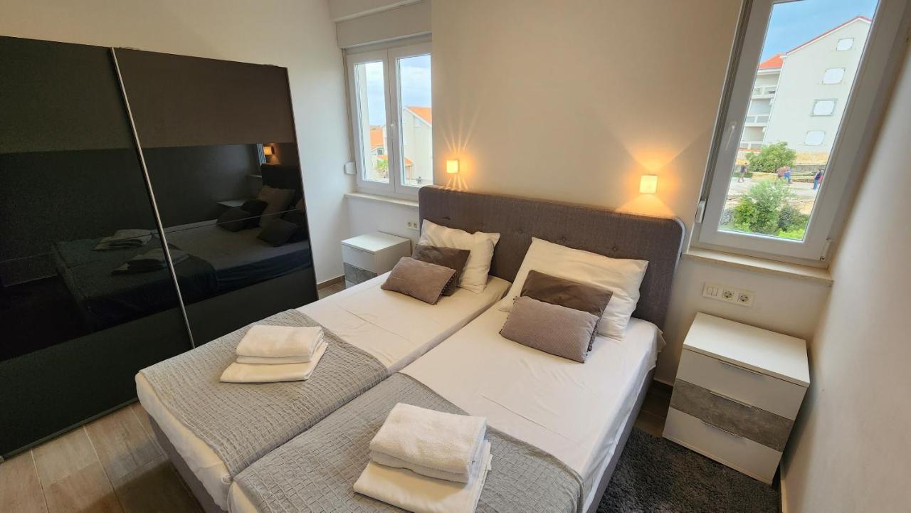 The Sands Luxury Pool Aparthotel 2 Novalja Εξωτερικό φωτογραφία