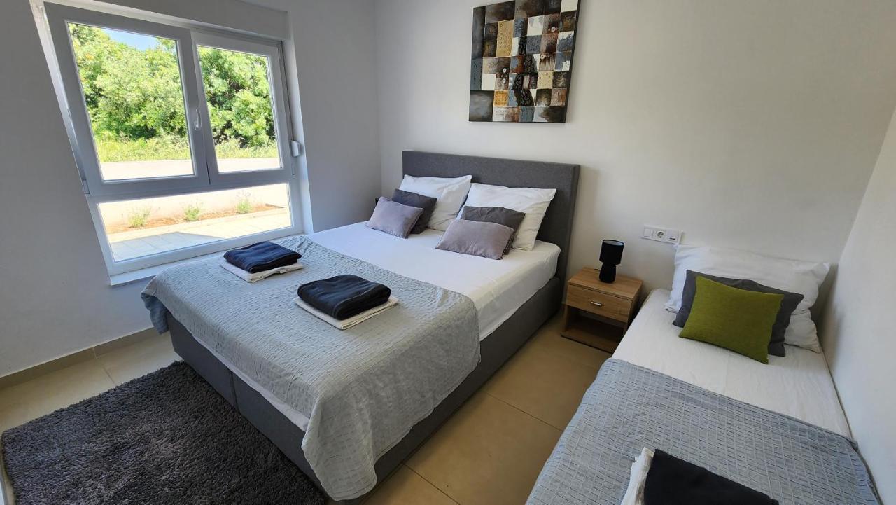 The Sands Luxury Pool Aparthotel 2 Novalja Εξωτερικό φωτογραφία